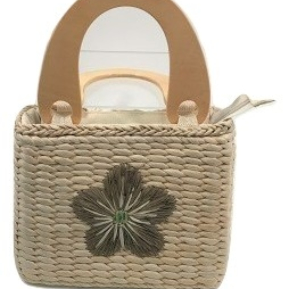 Boutique Vintage Tan Straw Satchel